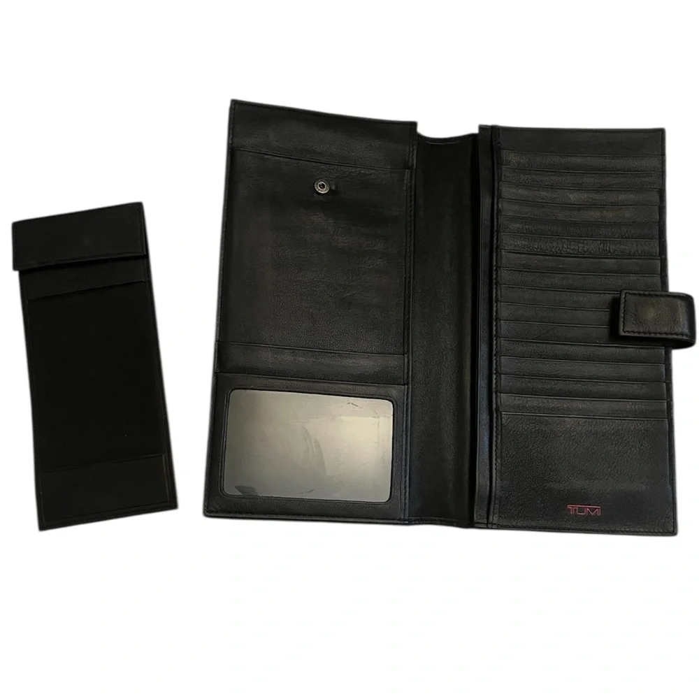 Tumi Modernist Black Leather Ultimate Travel Organizer Wallet